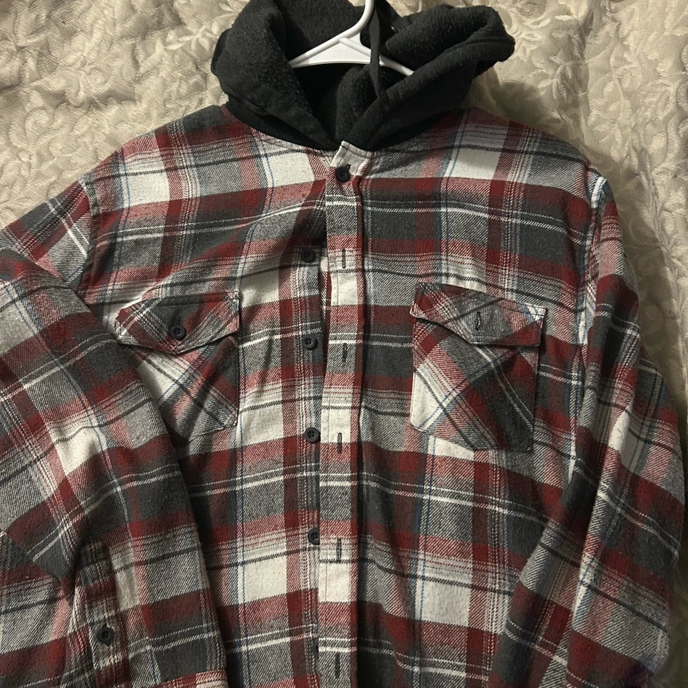 ReVess Plaid Shirt